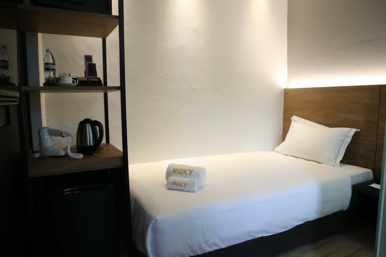 Roxy Hotel Padungan Kuching Exterior foto